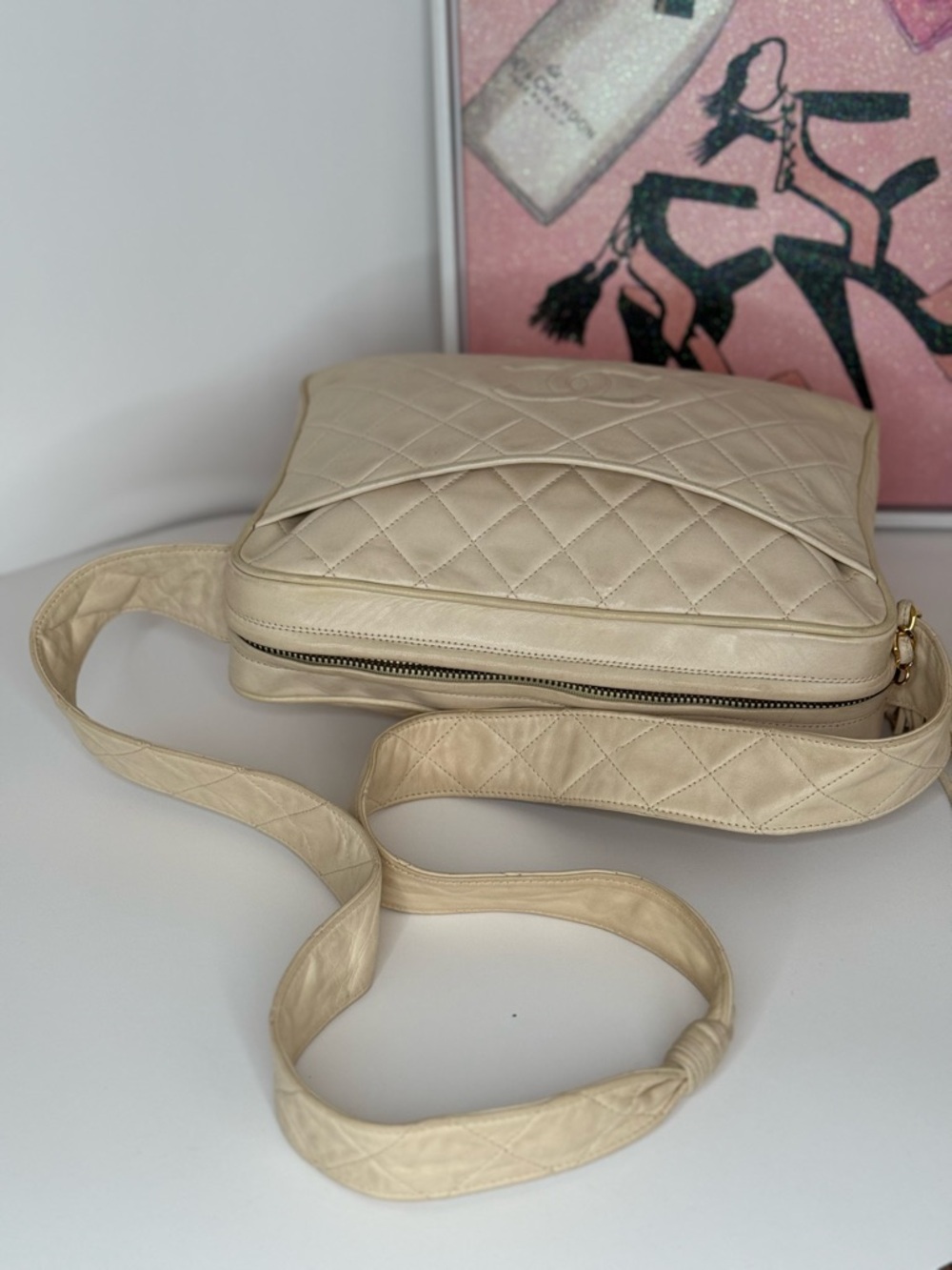 Chanel Quilted CC Tassel Camera Bag Cream /with COA - Picture 11 of 15